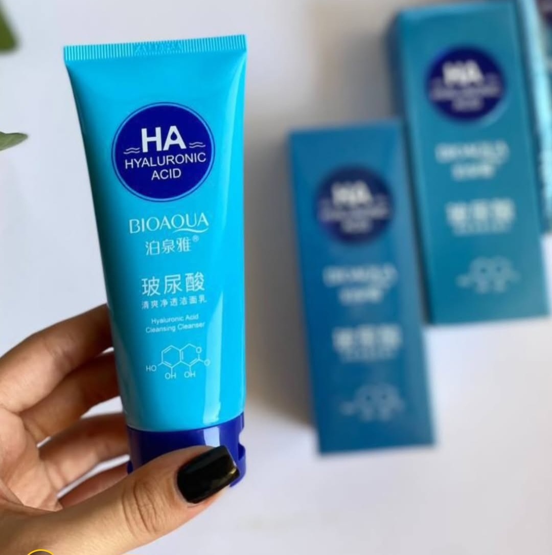 فوم شستشو هیالورونیک اسید بیواکوا