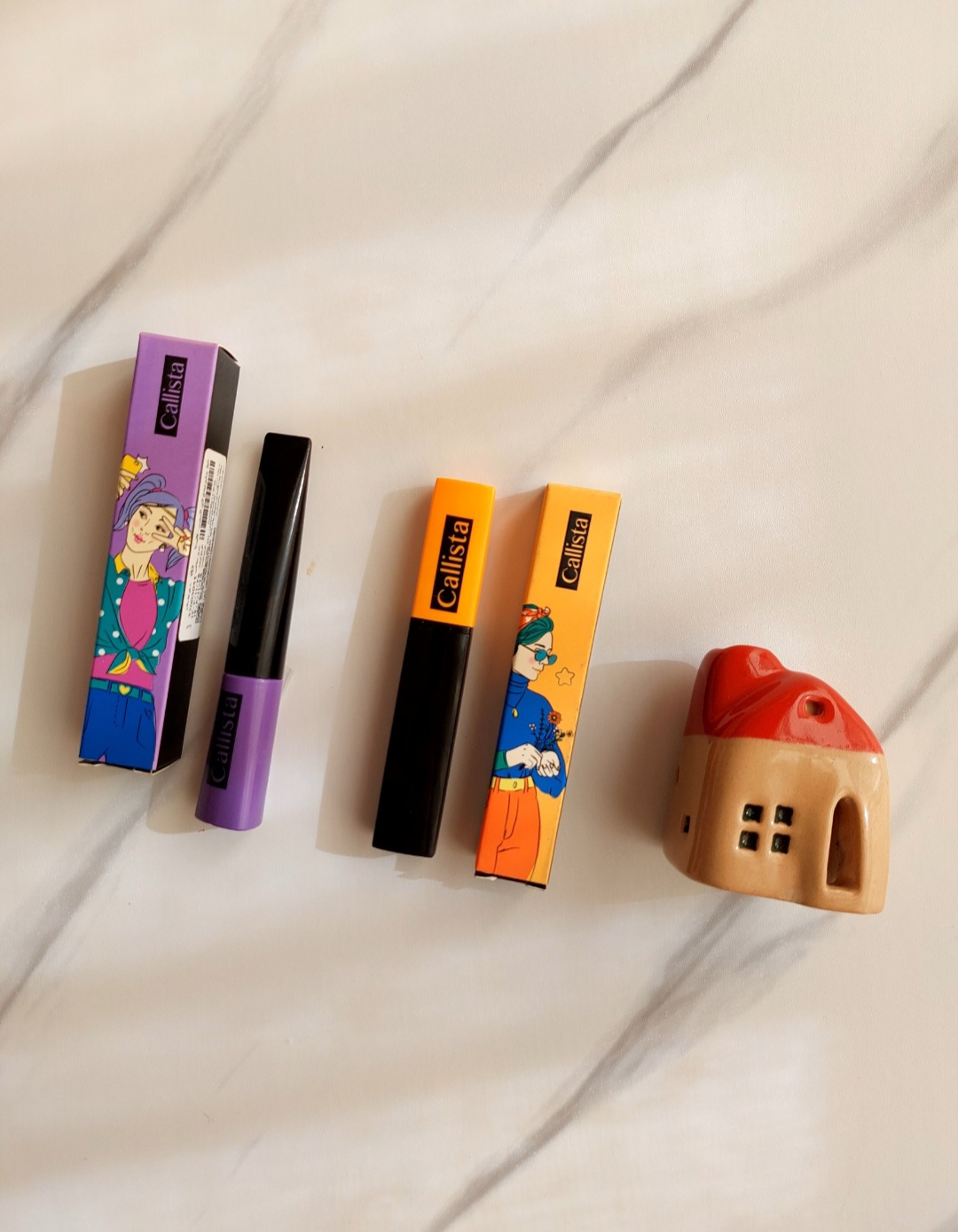 خط چشم کالیستا در دو مدل مویی و ماژیکی